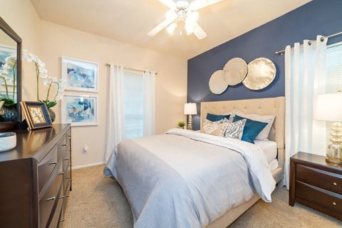 Bedroom at High Oaks, Texas
