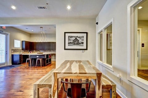 Clubhouse at Windy Ridge, Austin